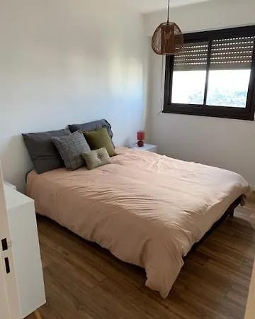 Refait A Neuf Avec Vue Sur La *